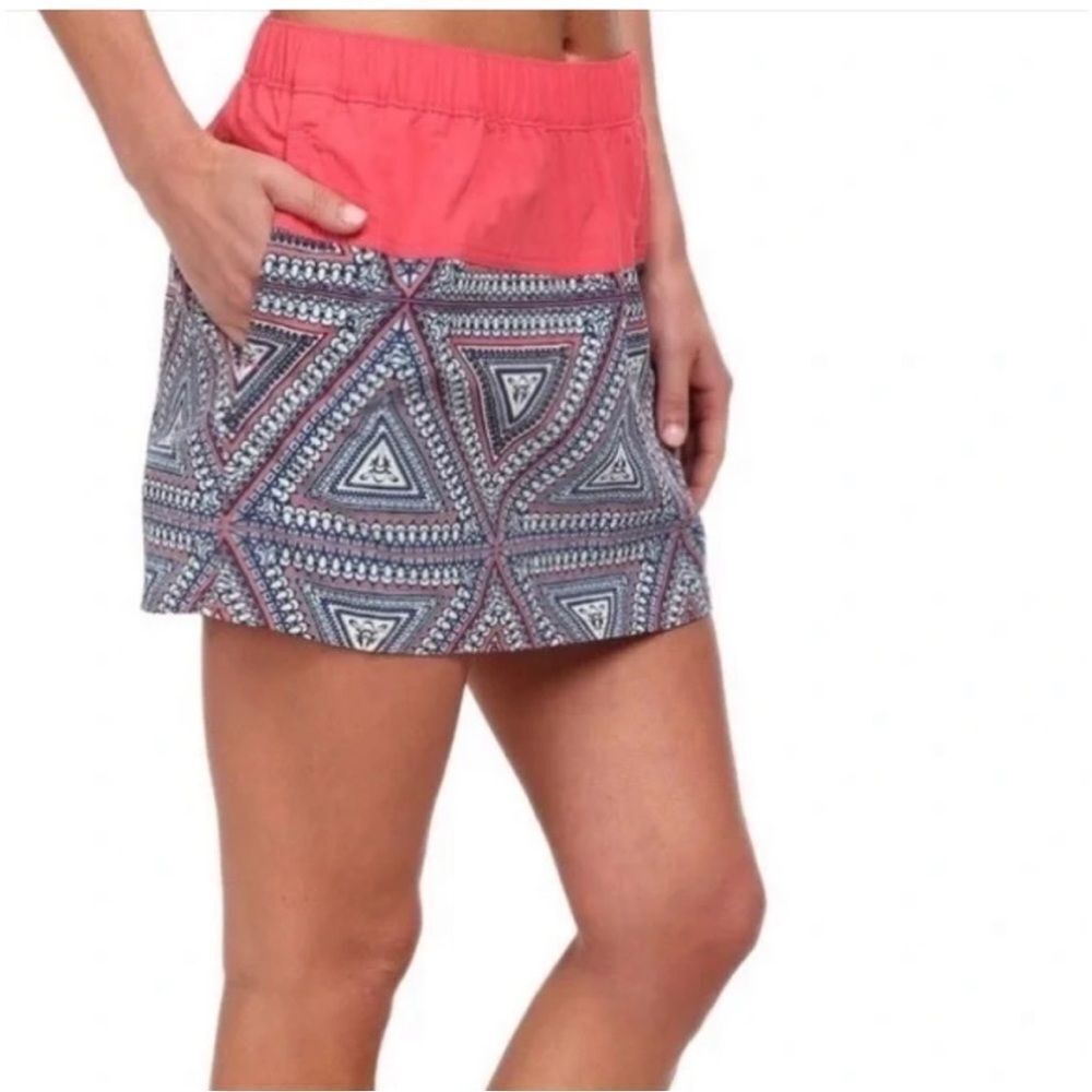 Patagonia Pink and Blue Print Baggies Skirt M